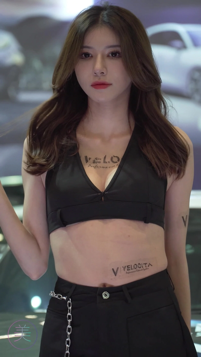 图片[1]-精选NO.0330 2021 深圳改装车展 Auto Salon Racing Model 48[20P]-草丛看图