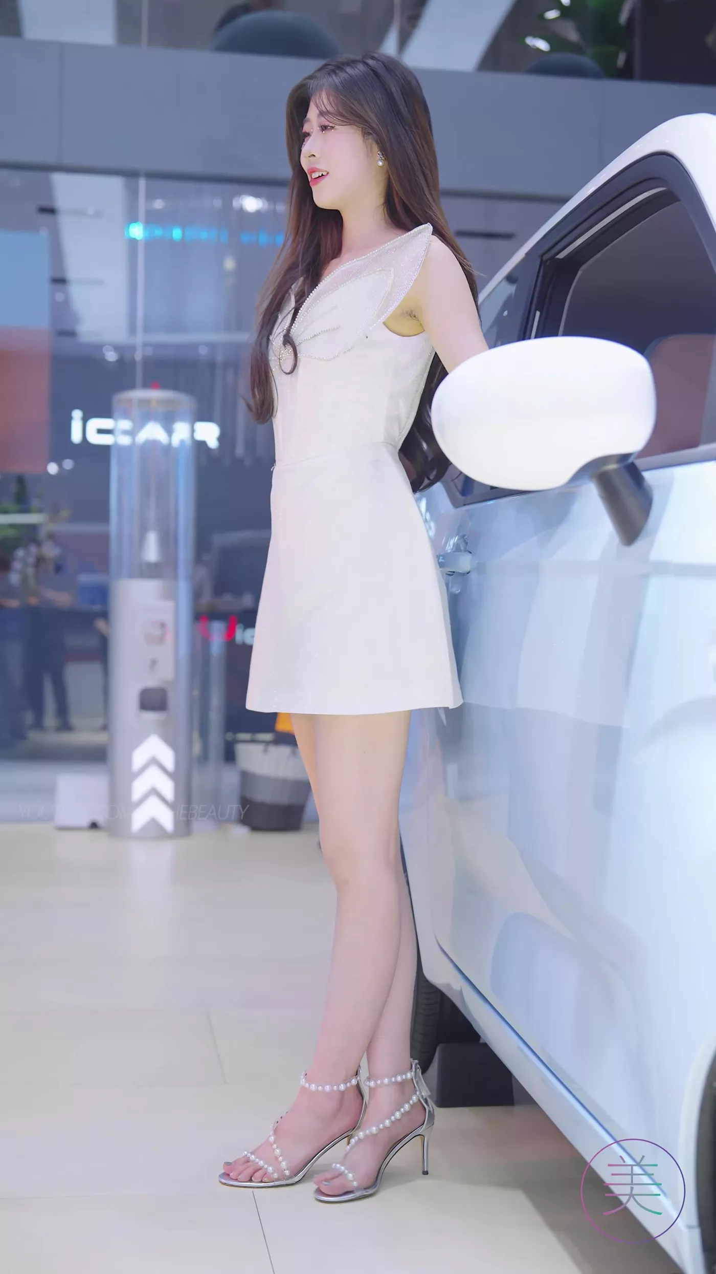 图片[6]-精选NO.0472 2023 广州车展 Racing Model 车模抖音网荭随拍20[20P]-草丛看图