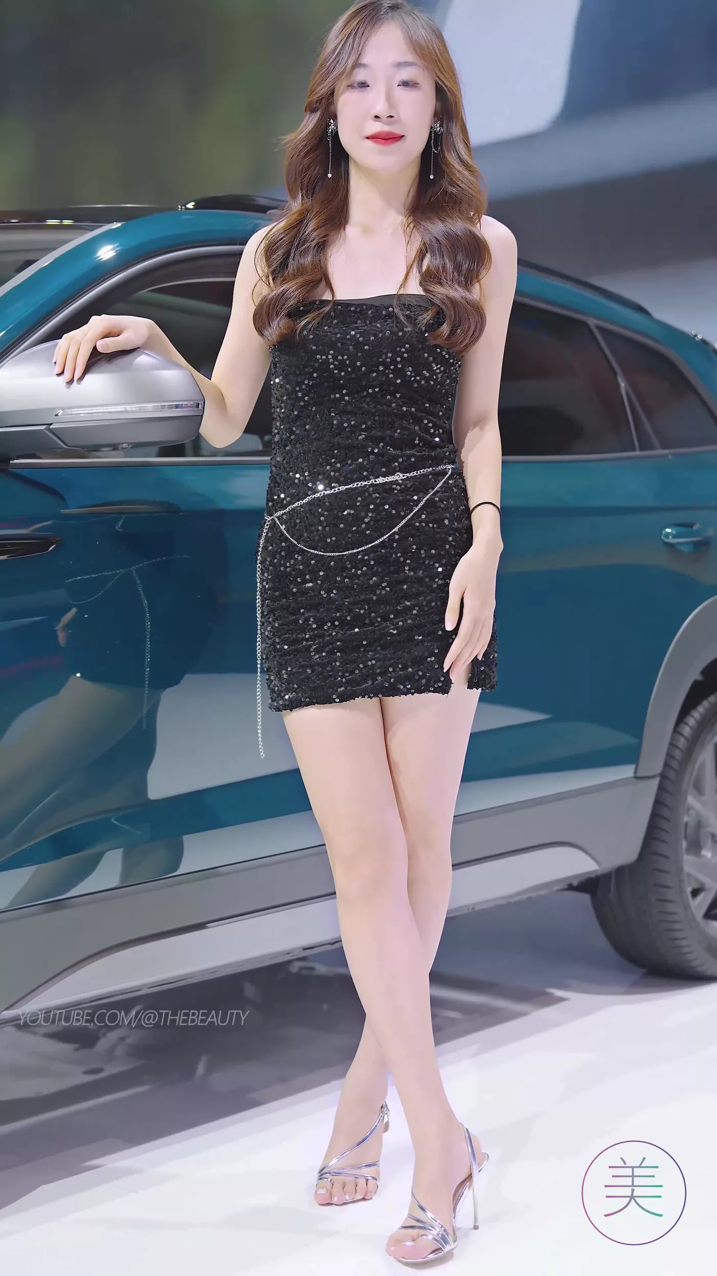 图片[3]-精选NO.0485 2023 广州车展 Racing Model 车模抖音网荭随拍33[20P]-草丛看图