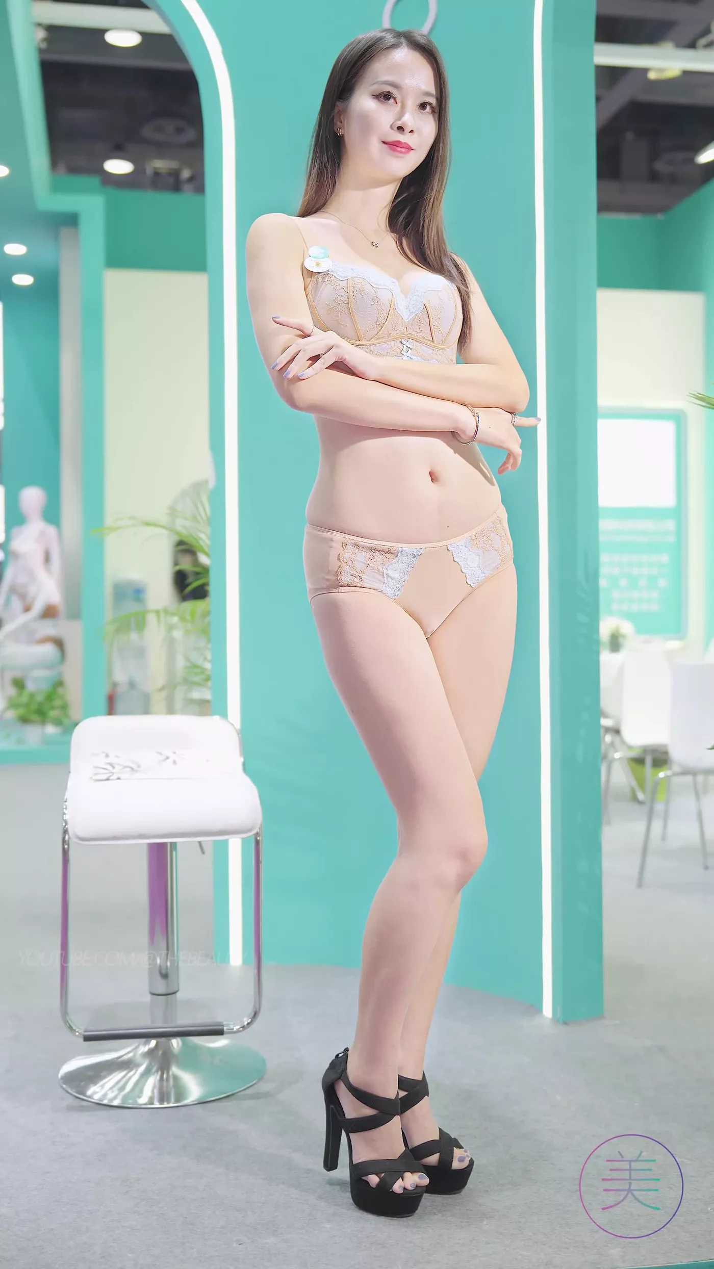 图片[1]-精选NO.0513 2023 广州内一展 内一秀 Racing Model 03[20P]-草丛看图