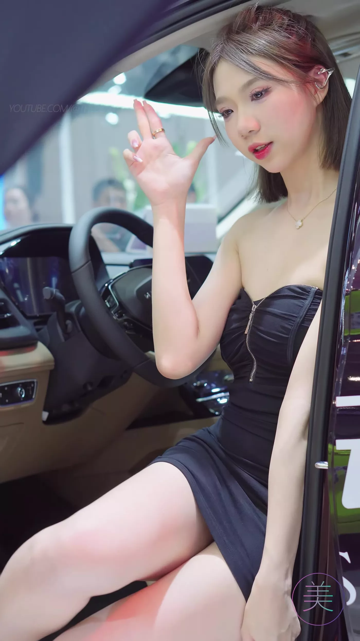 图片[7]-精选NO.0413 2023 东莞春季车展 Racing Model 五菱车模10[20P]-草丛看图