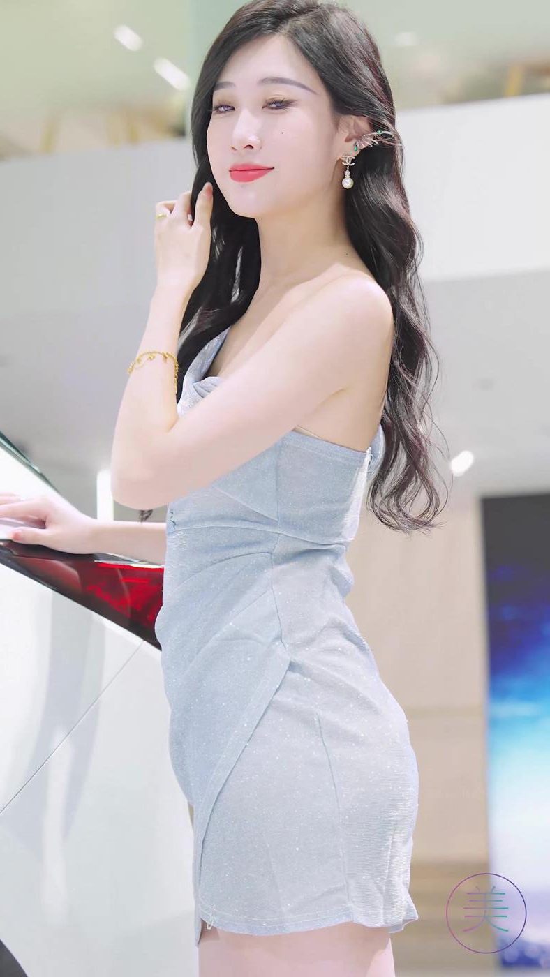 图片[5]-精选NO.0813 2023 广州车展 Racing Model 车模抖音网荭随拍65[20P]-草丛看图