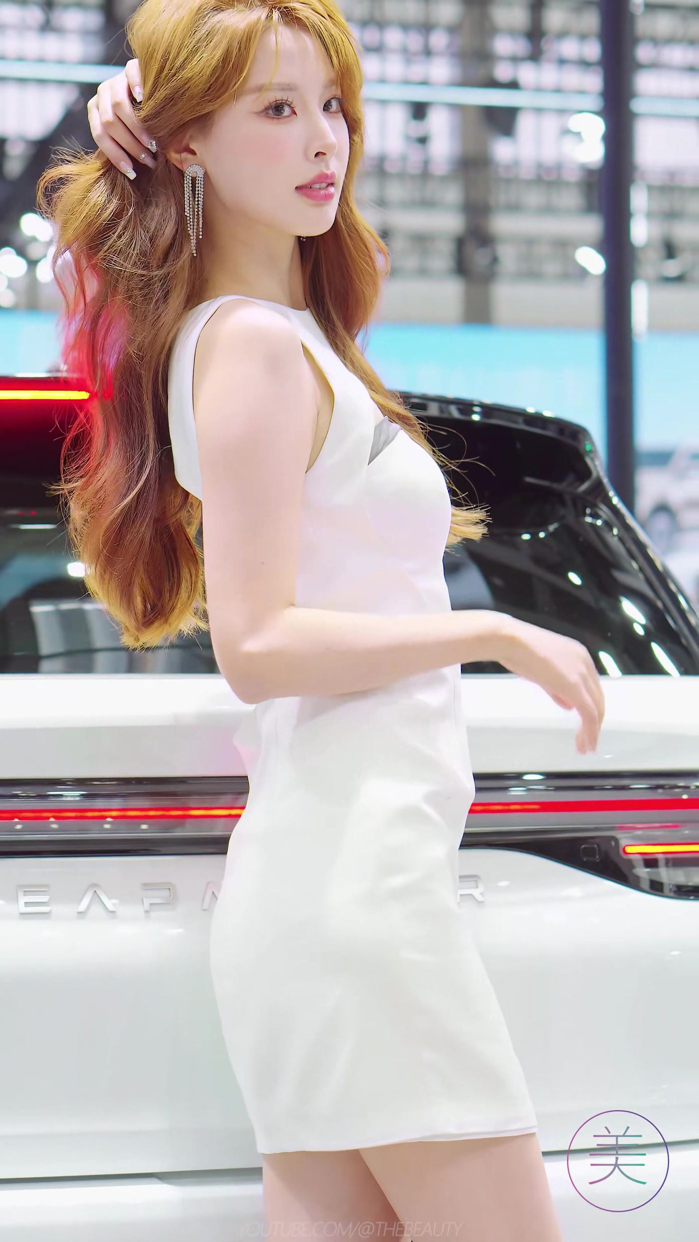 图片[4]-精选NO.0592 2023 深圳大湾区车展 Racing Model Leapmotor车模02[20P]-草丛看图