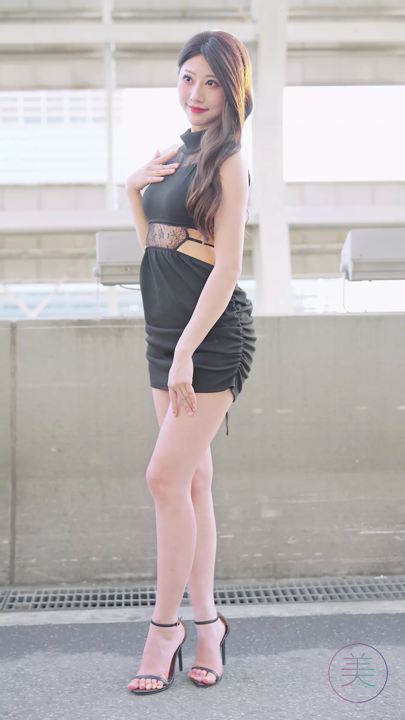 图片[4]-精选NO.0484 2023 广州车展 Racing Model 车模抖音网荭随拍32[20P]-草丛看图