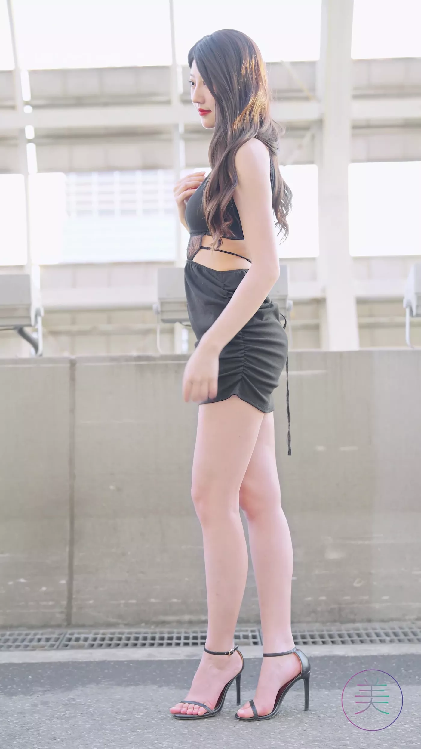 图片[6]-精选NO.0484 2023 广州车展 Racing Model 车模抖音网荭随拍32[20P]-草丛看图