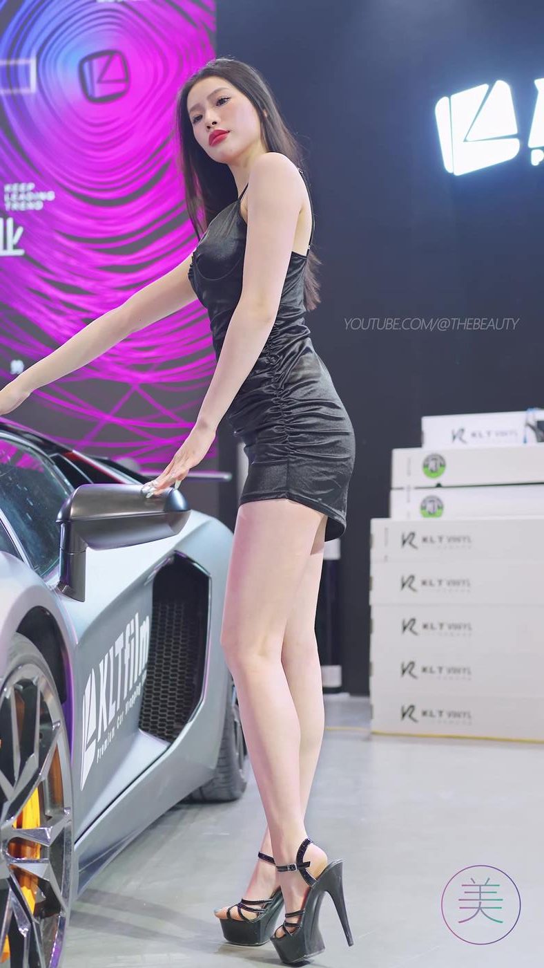 图片[6]-精选NO.0741 2023 深圳改装车展 Auto Salon Racing Model 52[20P]-草丛看图