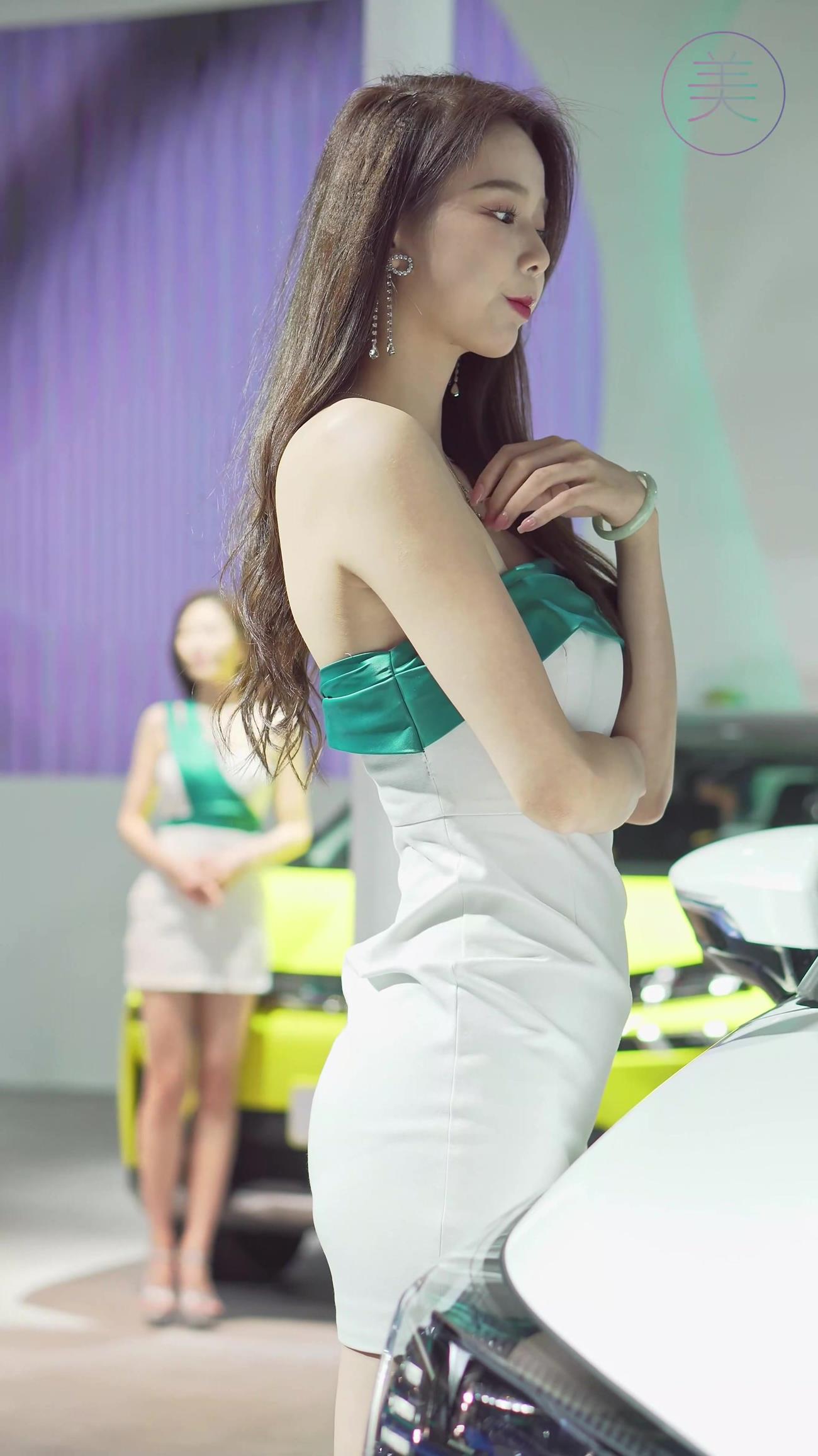 图片[4]-精选NO.0301 2021 深圳大湾区车展 Racing Model AION车模05[20P]-草丛看图