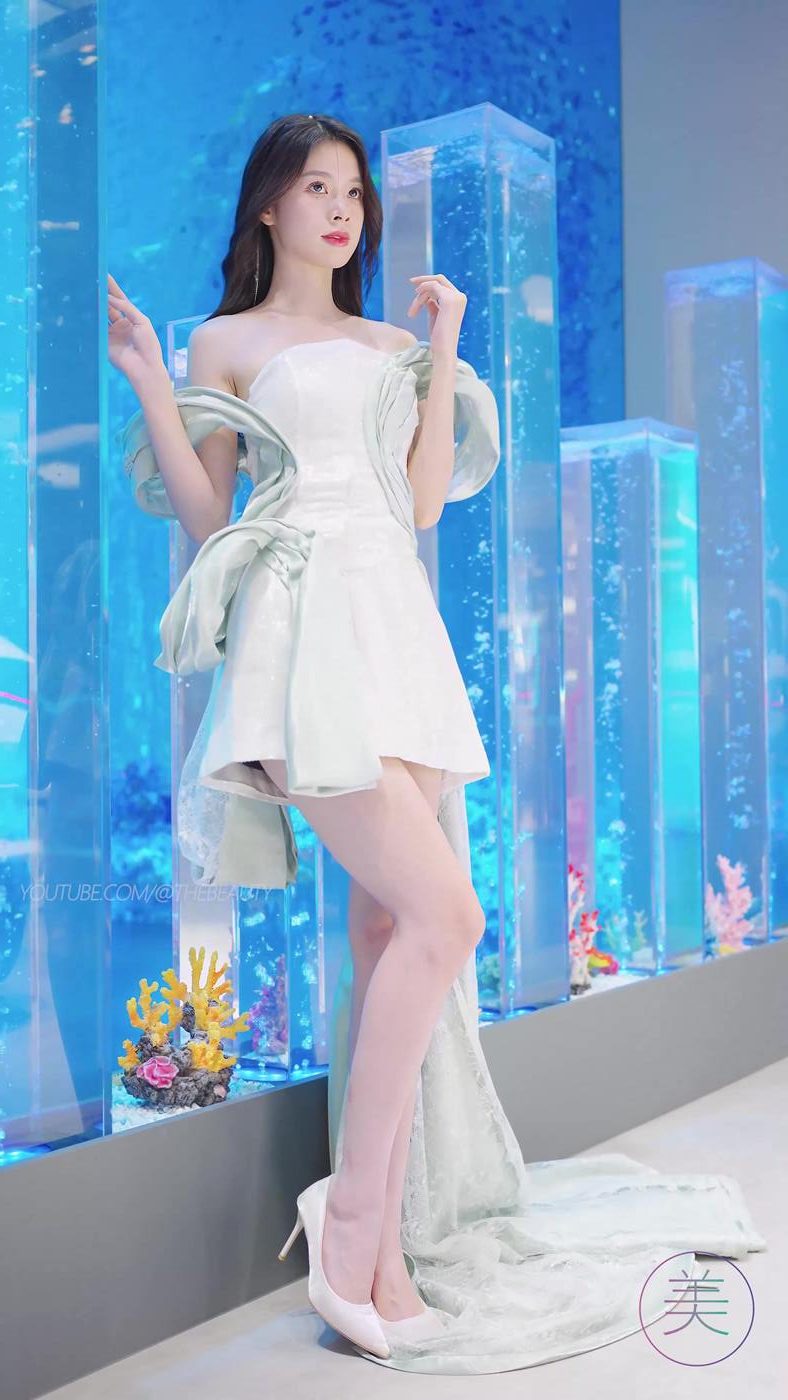 图片[5]-精选NO.0792 2023 深圳大湾区车展 Racing Model BYD车模02[20P]-草丛看图