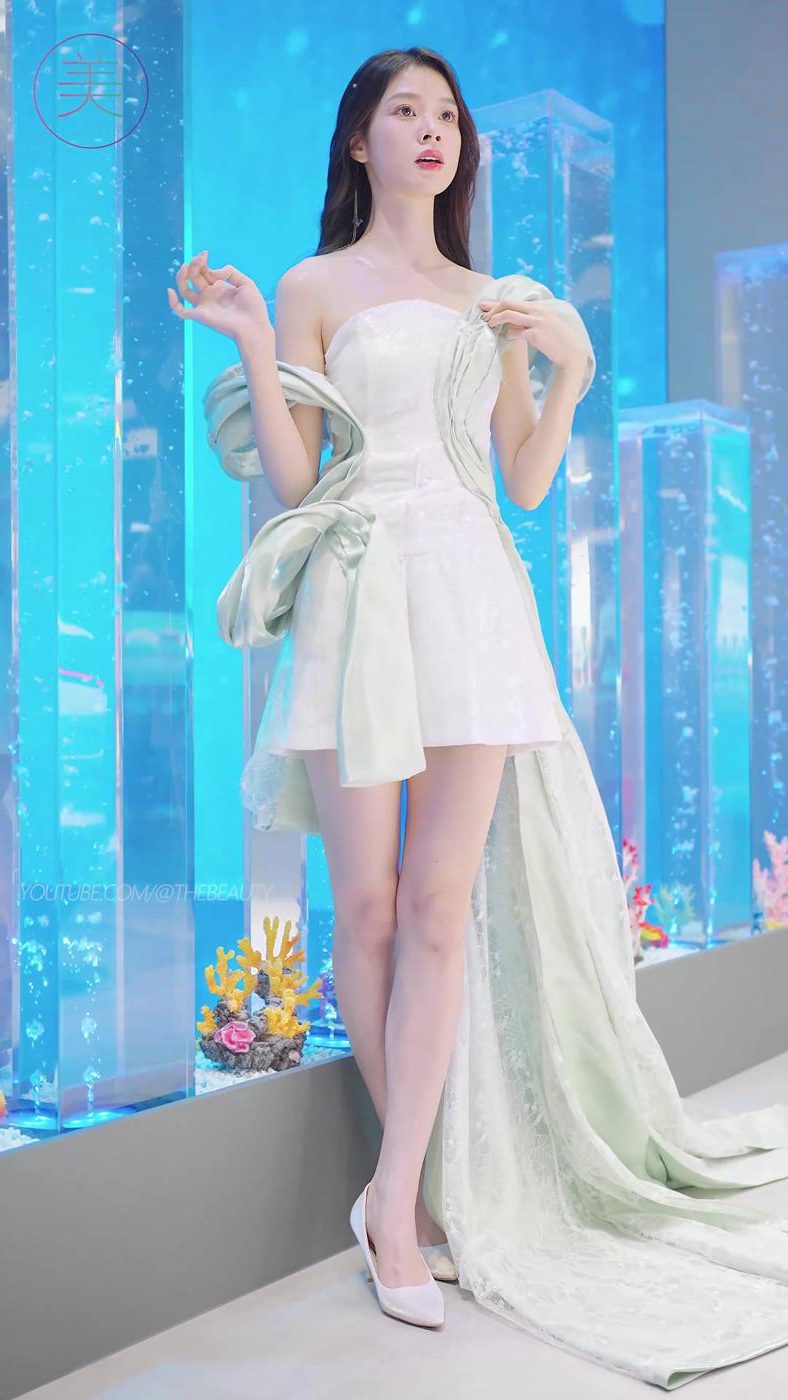 图片[7]-精选NO.0792 2023 深圳大湾区车展 Racing Model BYD车模02[20P]-草丛看图