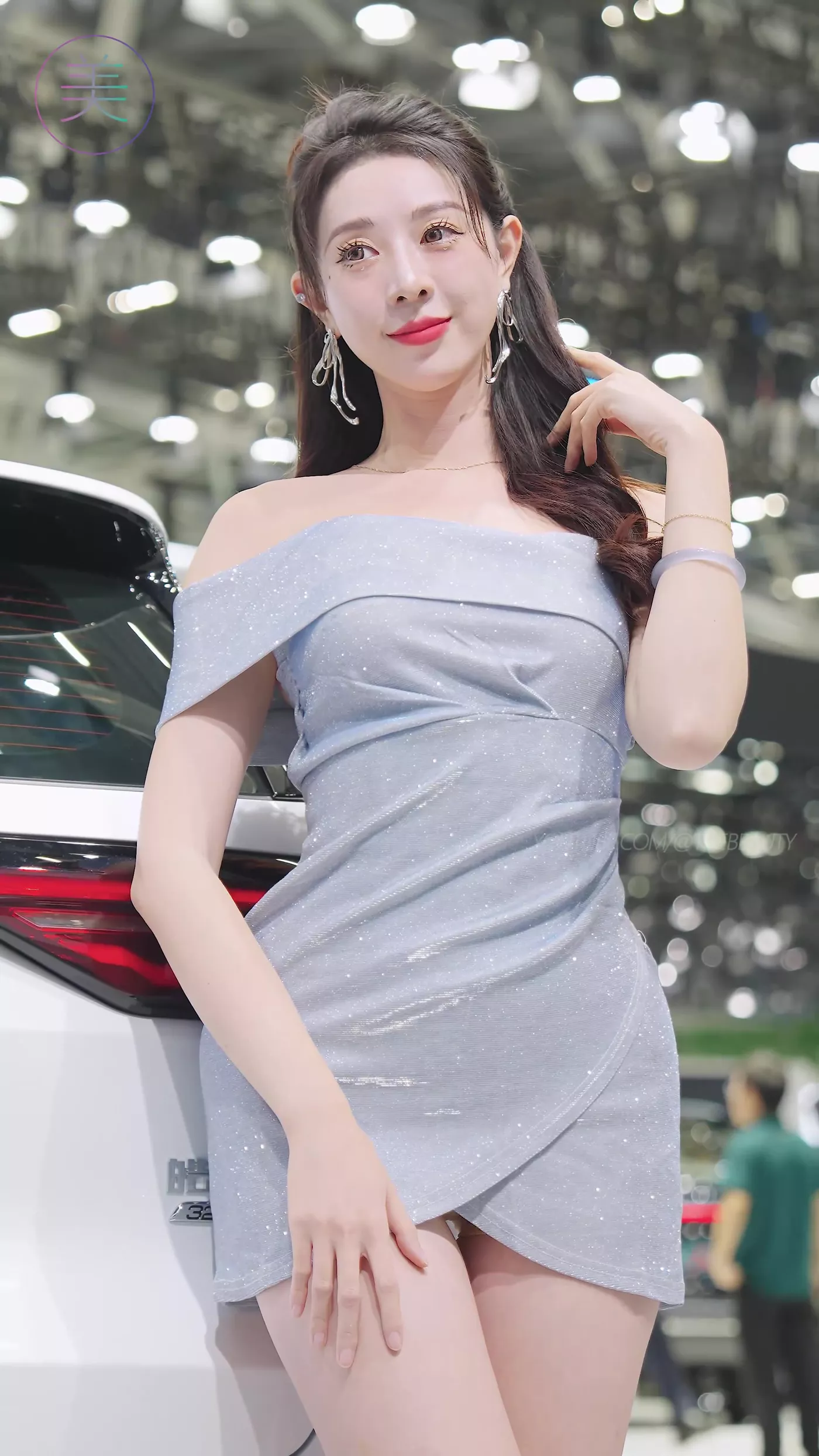 图片[6]-精选NO.0479 2023 广州车展 Racing Model 车模抖音网荭随拍27[20P]-草丛看图