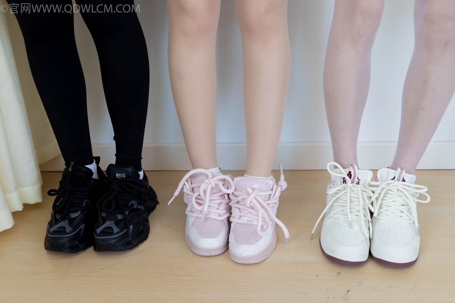 图片[7]-精选勿恋传媒 NO.2493 奶糖&茯苓&小曦-瑜伽裤、运动鞋、白棉袜、薄肉色、白色、黑色丝[144P]-草丛看图