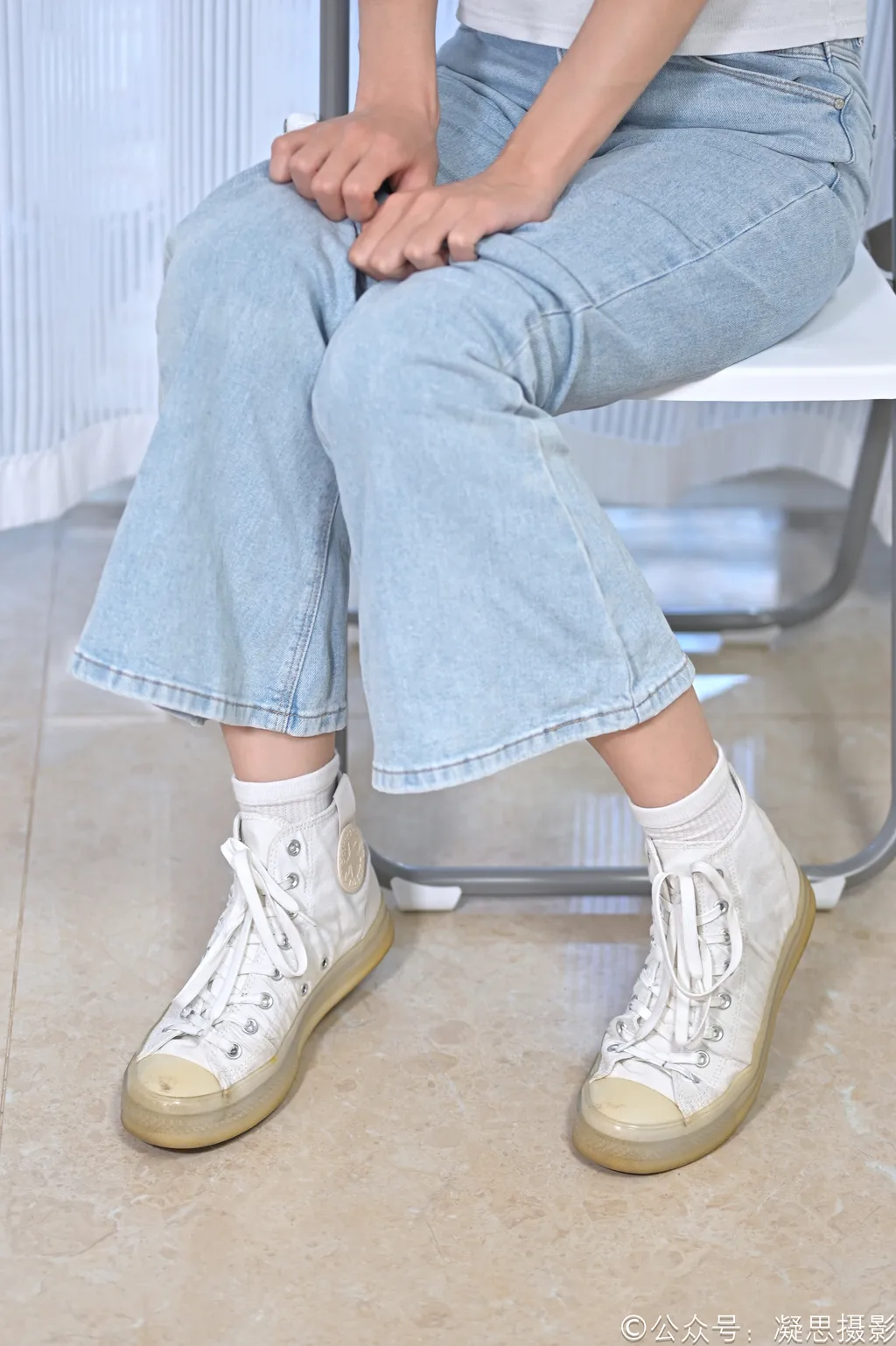 图片[7]-精选凝思摄影 NO.023 小睿-T恤、短白袜、平底鞋[142P]-草丛看图
