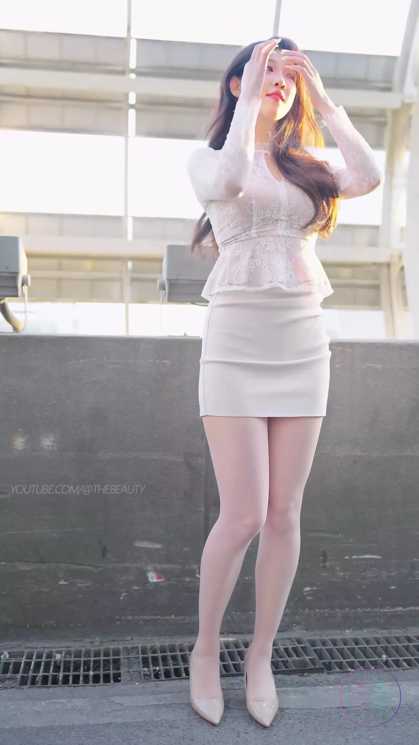 图片[3]-精选NO.0463 2023 广州车展 Racing Model 车模抖音网荭随拍11[20P]-草丛看图