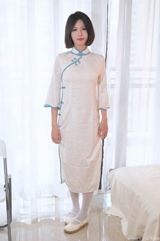 精选凝思摄影 NO.015 小睿-旗袍、连裤白丝、玛丽珍[140P]-草丛看图