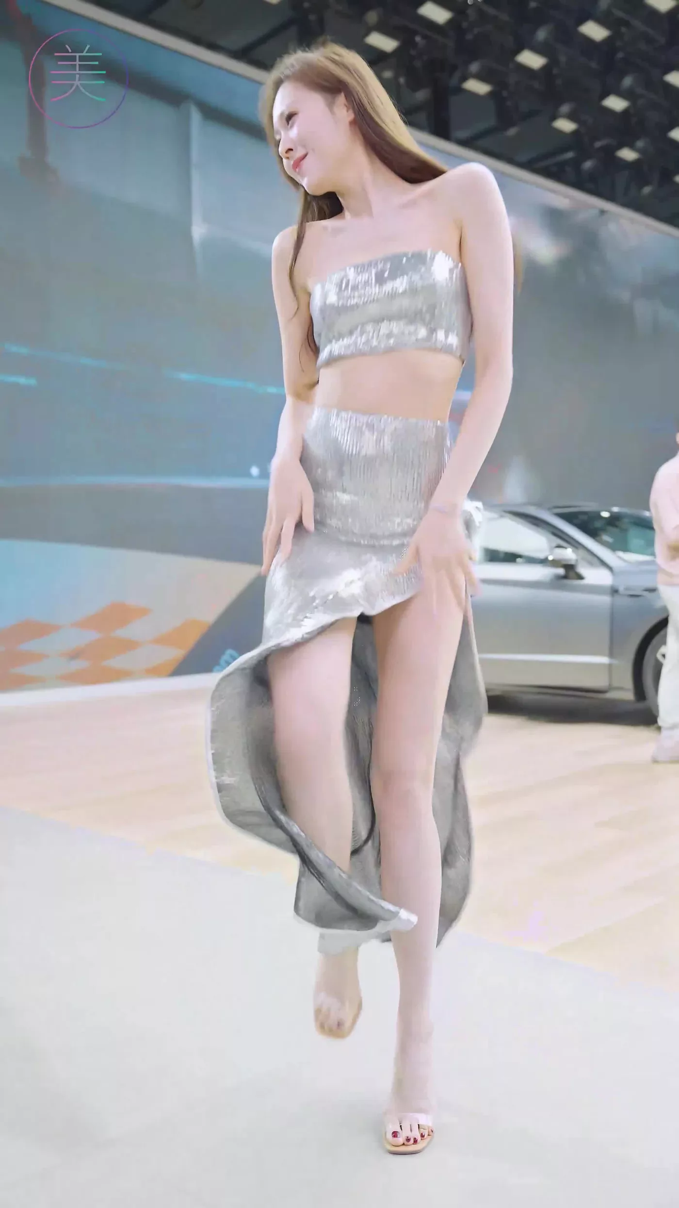 图片[8]-精选NO.0477 2023 广州车展 Racing Model 车模抖音网荭随拍25[20P]-草丛看图