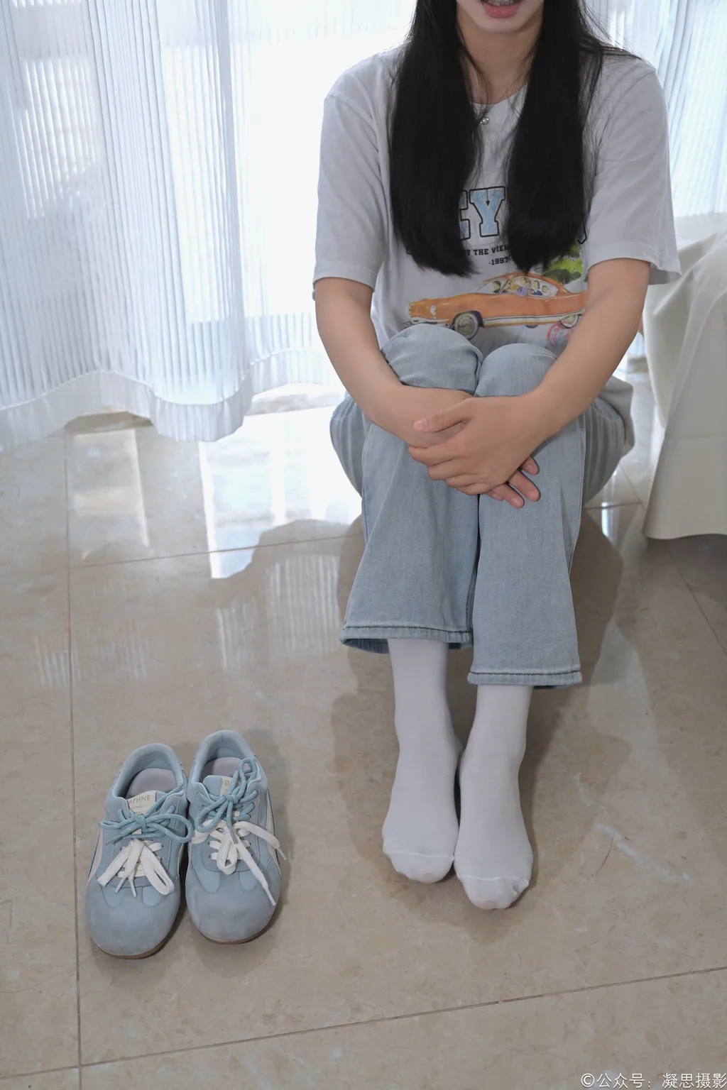 图片[8]-精选凝思摄影 NO.019 德美-T恤、短白袜、平底鞋2[100P]-草丛看图