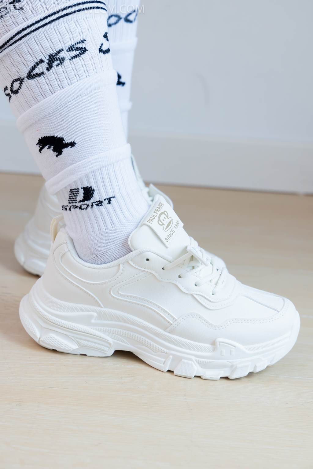 图片[3]-精选勿恋传媒 NO.2482 小可-运动鞋、白棉袜、裸足[165P]-草丛看图