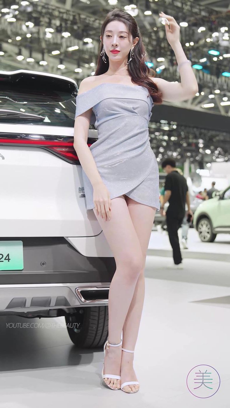 图片[7]-精选NO.0807 2023 广州车展 Racing Model 车模抖音网荭随拍59[20P]-草丛看图