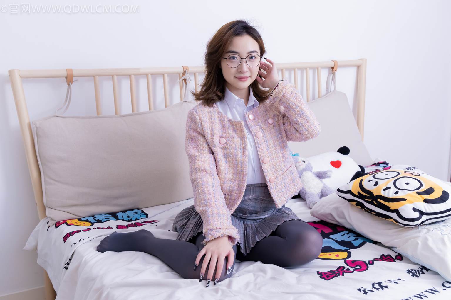 图片[7]-精选勿恋传媒 NO.2487 恬恬-高跟鞋、厚灰丝、老头乐挠脚剧情(2)[87P]-草丛看图