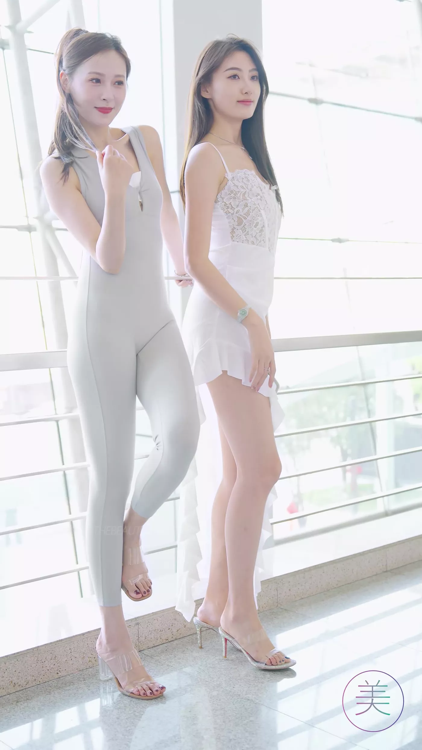 图片[7]-精选NO.0487 2023 广州车展 Racing Model 车模抖音网荭随拍35[20P]-草丛看图