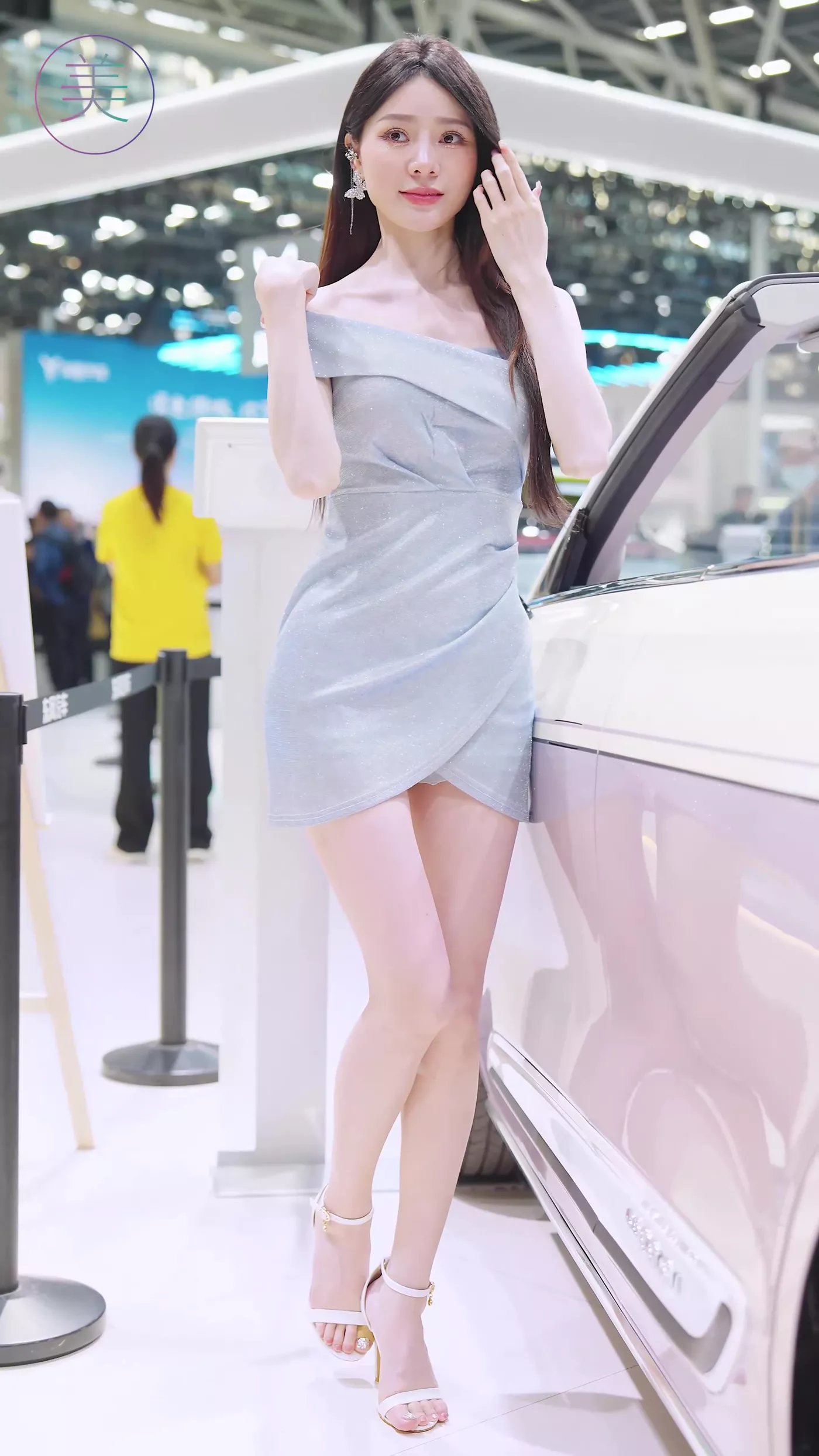 图片[3]-精选NO.0483 2023 广州车展 Racing Model 车模抖音网荭随拍31[20P]-草丛看图