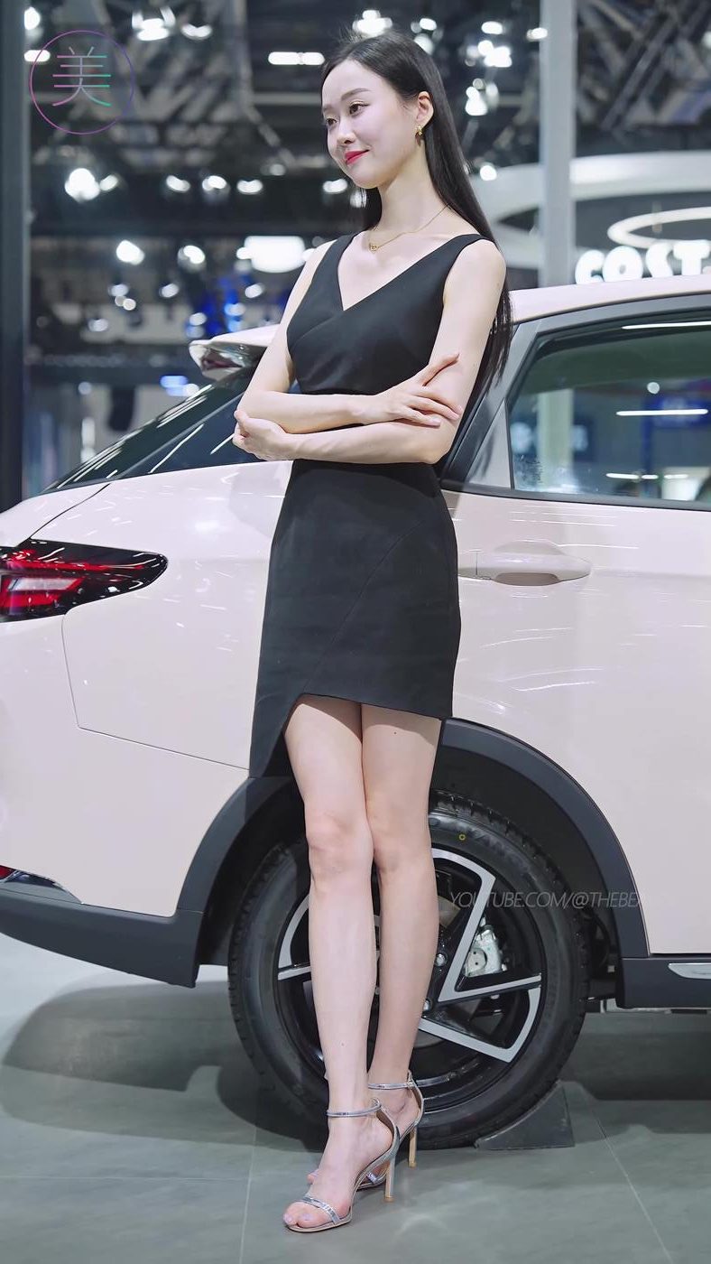 图片[6]-精选NO.0737 2023 广州车展 Racing Model 车模抖音网荭随拍53[20P]-草丛看图