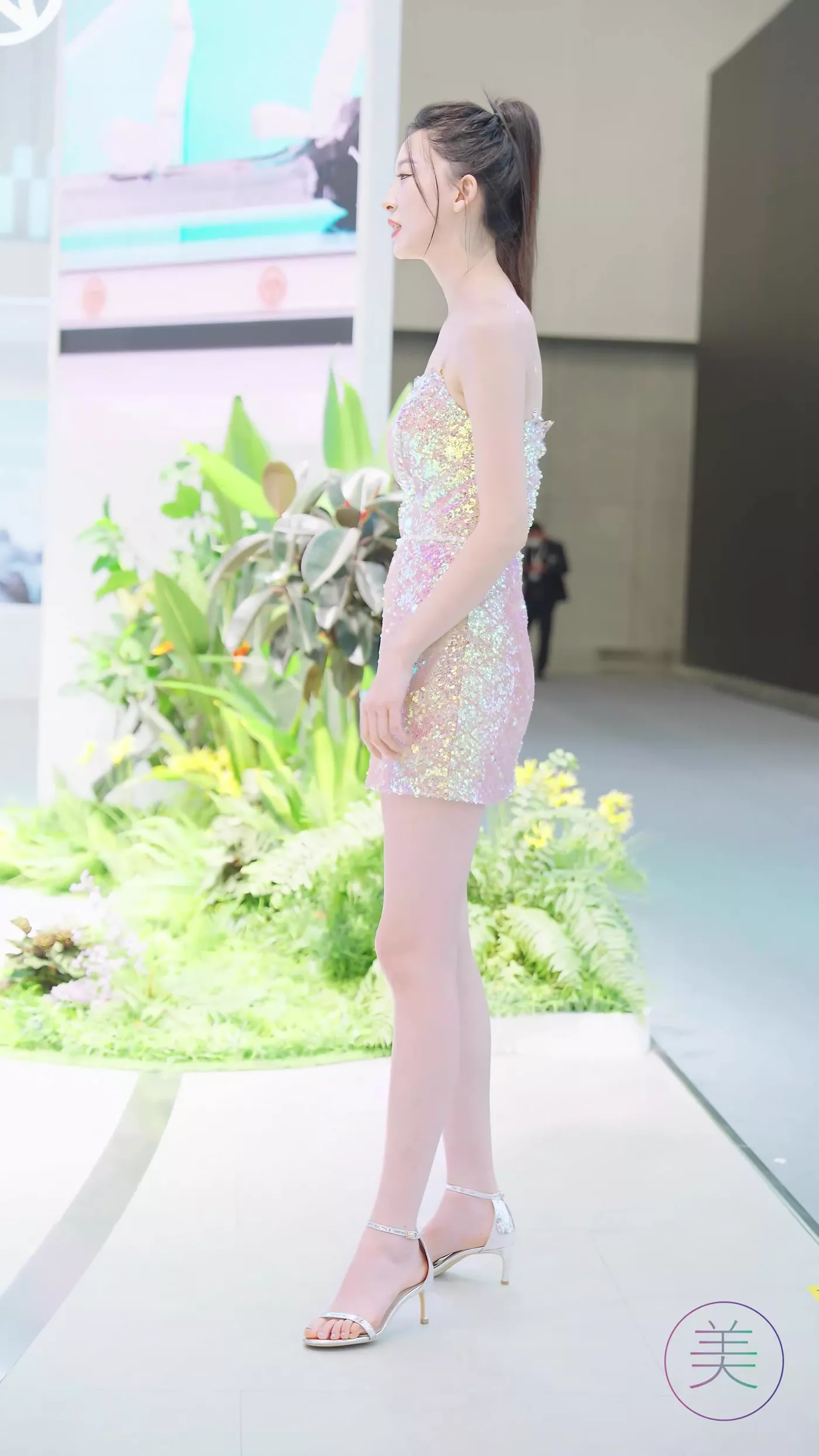 图片[3]-精选NO.0480 2023 广州车展 Racing Model 车模抖音网荭随拍28[20P]-草丛看图