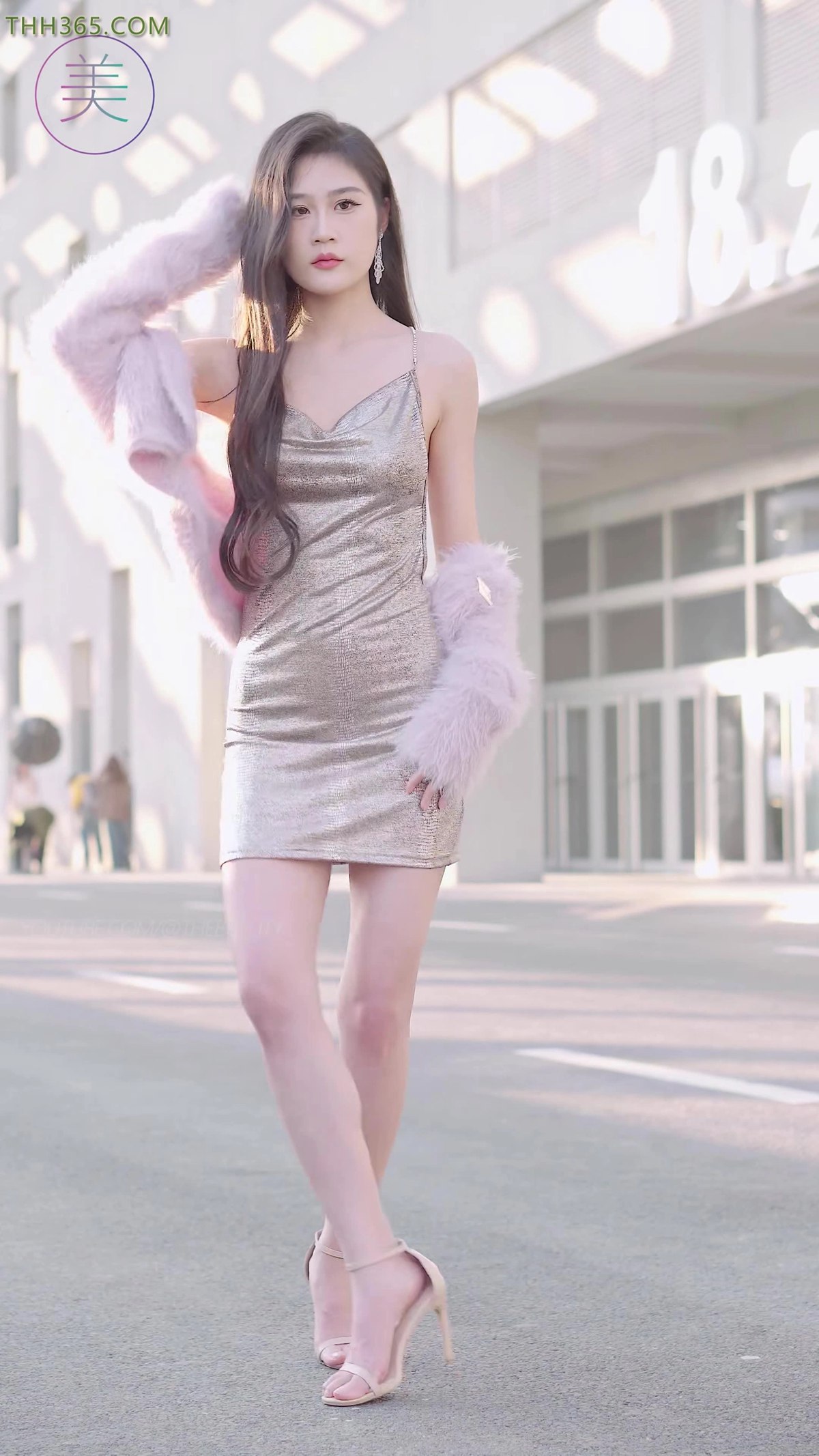 图片[5]-精选NO.0345 2022 广州车展 Racing Model 车模随拍26[20P]-草丛看图