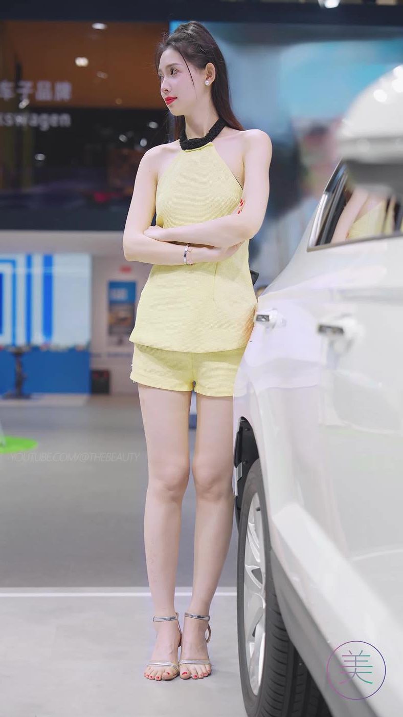 图片[1]-精选NO.0809 2023 广州车展 Racing Model 车模抖音网荭随拍61[20P]-草丛看图