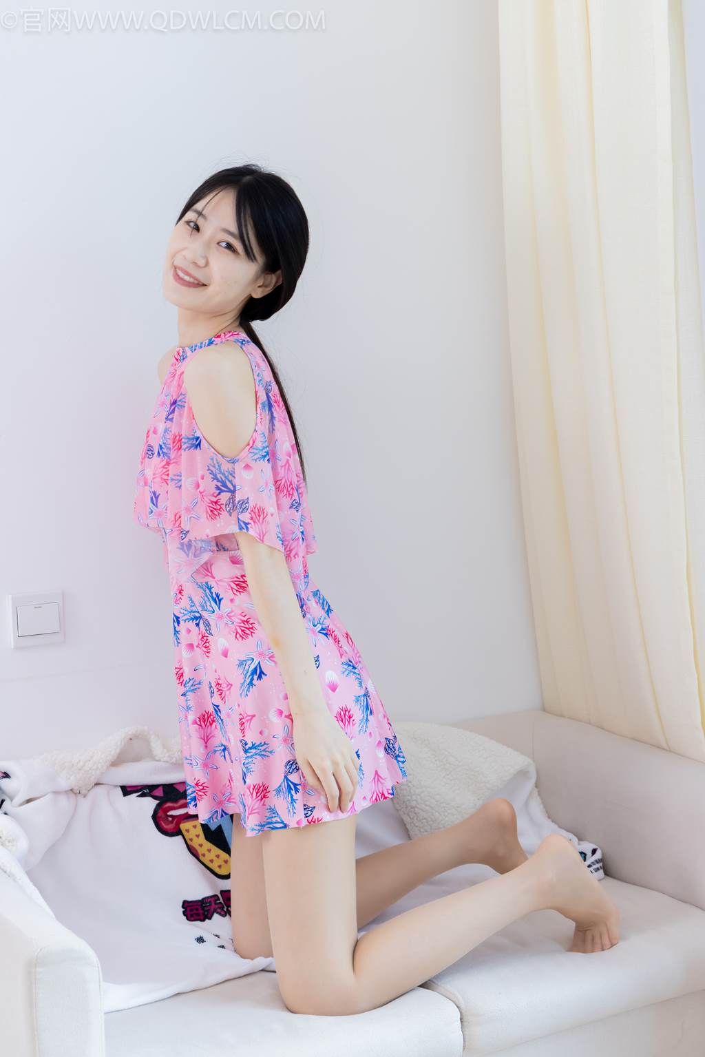 图片[3]-精选勿恋传媒 NO.2494 菜菜-高跟凉鞋、薄肉丝、裸足[212P]-草丛看图