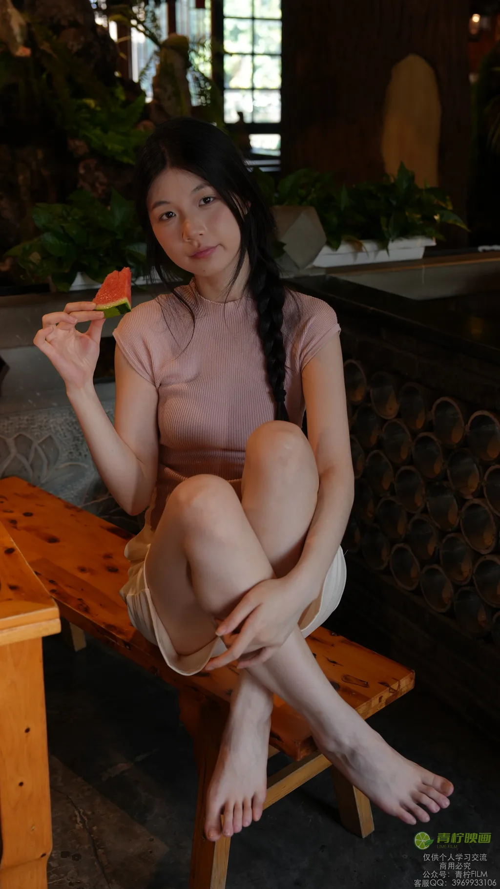 图片[1]-精选青柠映画 NO.056 – 小小 吃火锅[90P]-草丛看图