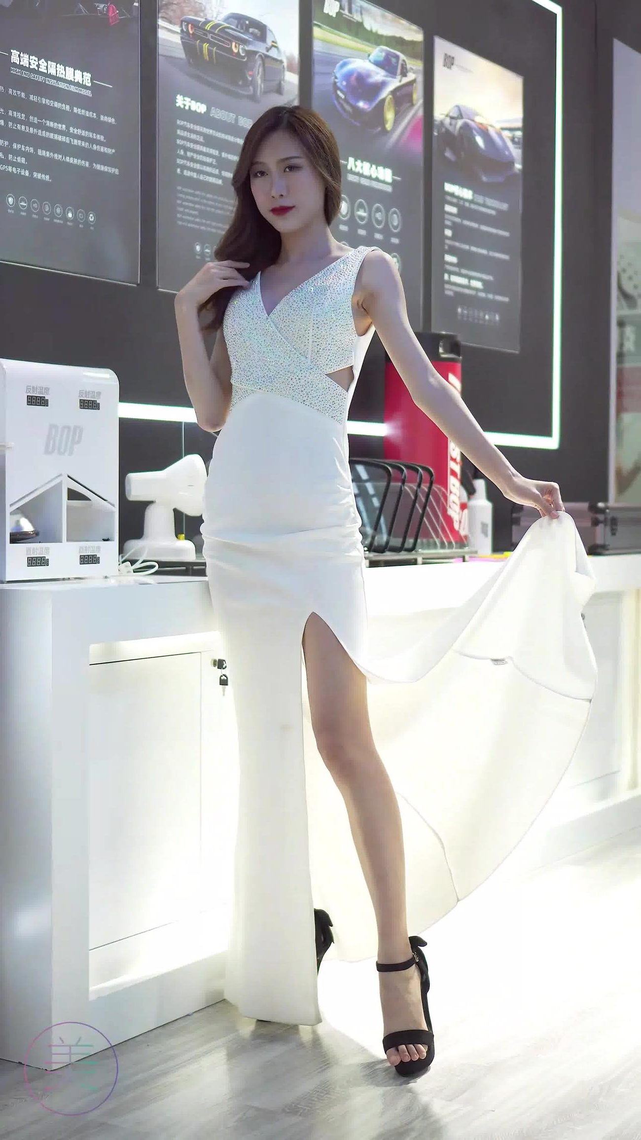 图片[2]-精选NO.0324 2021 深圳改装车展 Auto Salon Racing Model 42[20P]-草丛看图