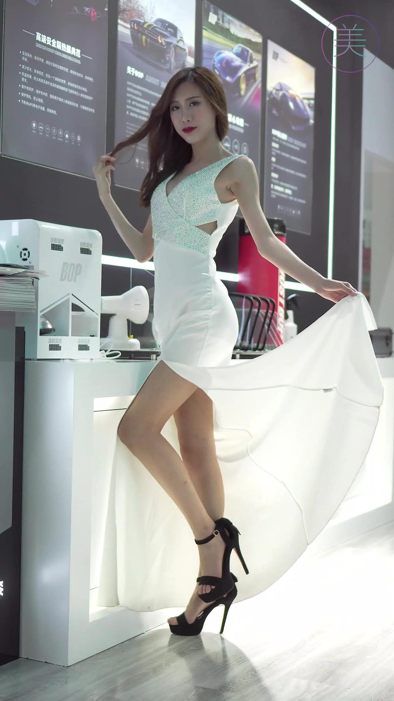 图片[3]-精选NO.0324 2021 深圳改装车展 Auto Salon Racing Model 42[20P]-草丛看图