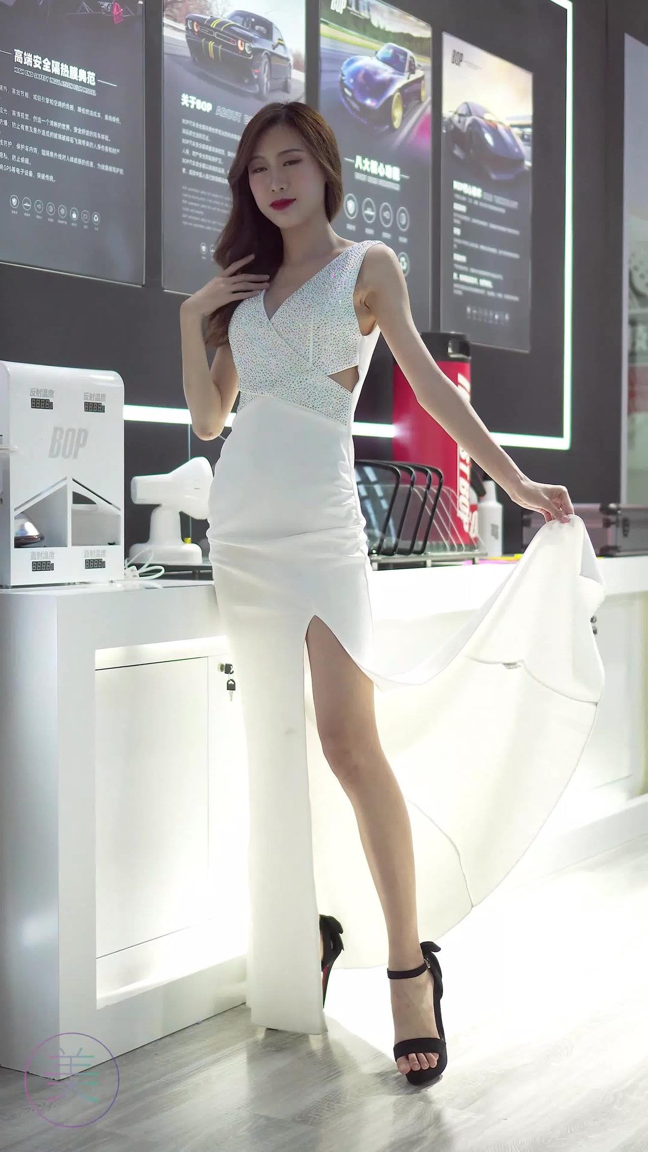 图片[1]-精选NO.0324 2021 深圳改装车展 Auto Salon Racing Model 42[20P]-草丛看图