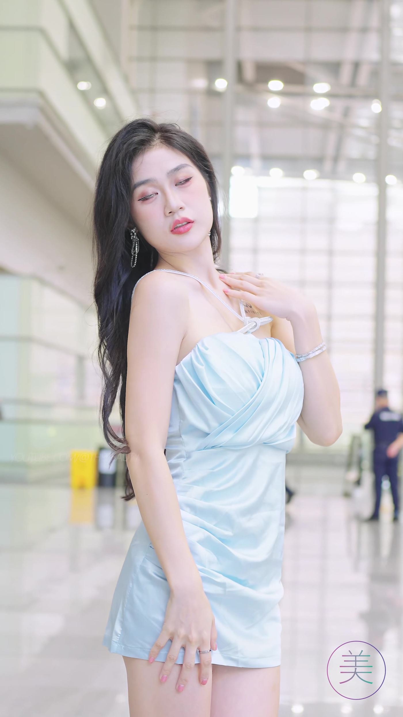 图片[3]-精选NO.0595 2023 深圳大湾区车展 Racing Model 车模随拍02[20P]-草丛看图