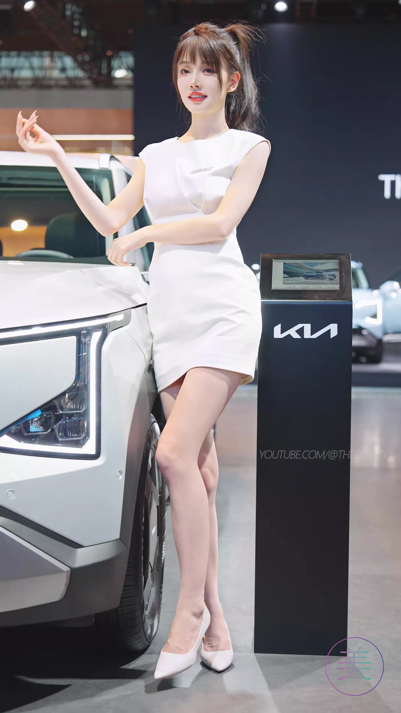 图片[6]-精选NO.0474 2023 广州车展 Racing Model 车模抖音网荭随拍22[20P]-草丛看图