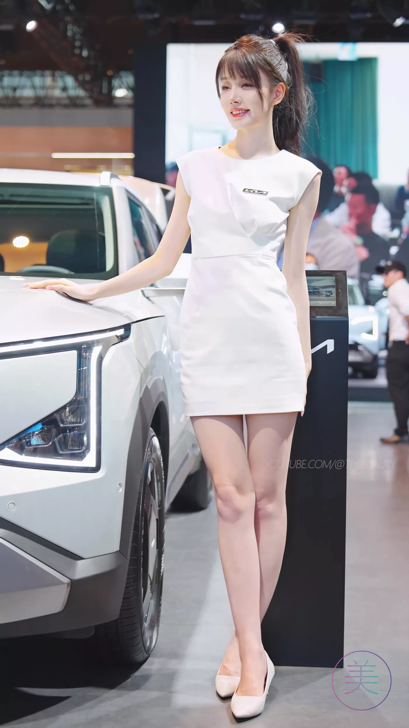 图片[8]-精选NO.0474 2023 广州车展 Racing Model 车模抖音网荭随拍22[20P]-草丛看图