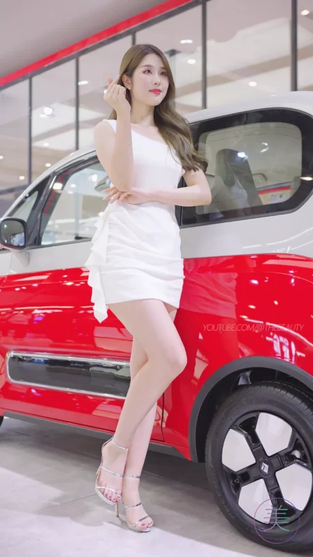 精选NO.0414 2023 东莞春季车展 Racing Model 五菱车模11[20P]-草丛看图