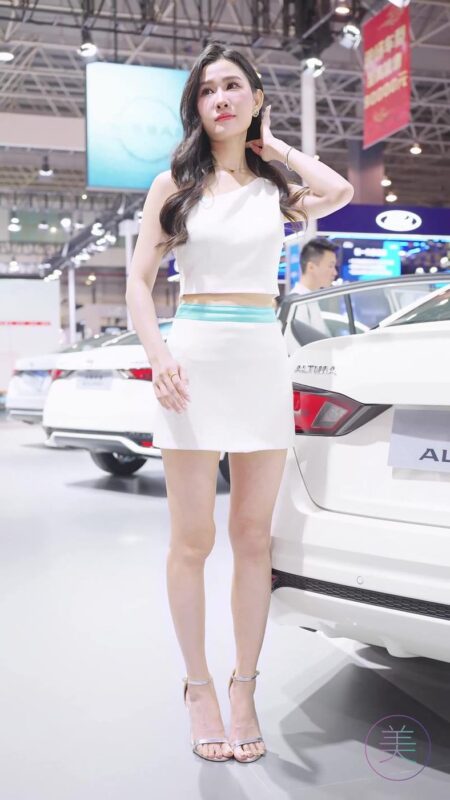 精选NO.0785 2023 东莞春季车展 Racing Model NISSAN车模07[20P]-草丛看图