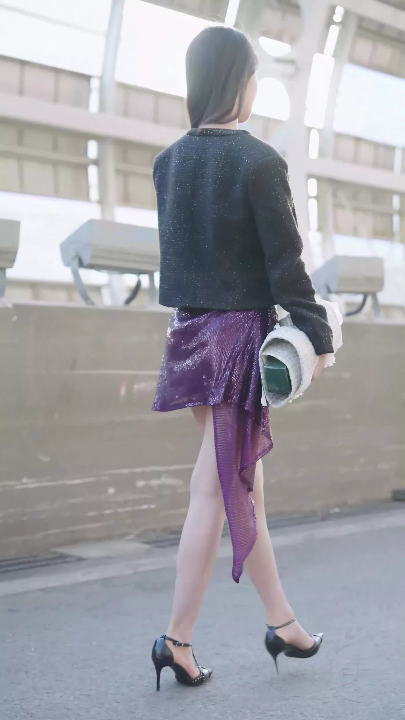 图片[1]-精选NO.0467 2023 广州车展 Racing Model 车模抖音网荭随拍15[20P]-草丛看图