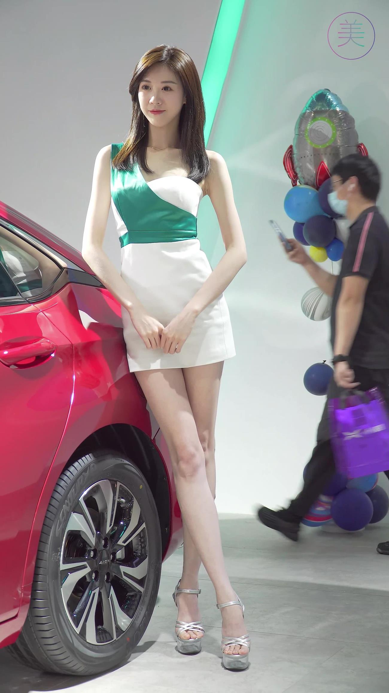 图片[2]-精选NO.0302 2021 深圳大湾区车展 Racing Model AION车模06[20P]-草丛看图