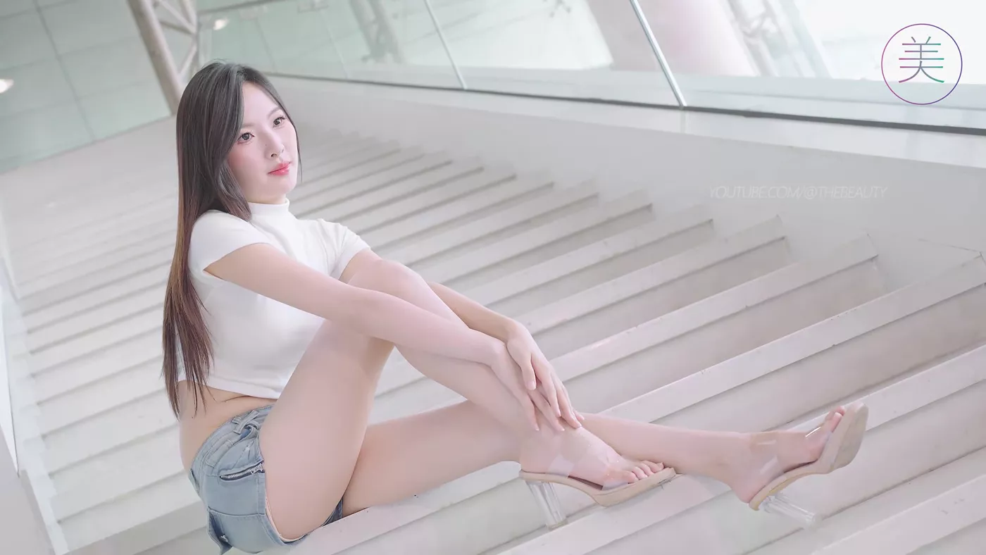 图片[1]-精选NO.0440 2023 东莞秋季车展 Racing Model 车模抖音网荭随拍车模03[20P]-草丛看图