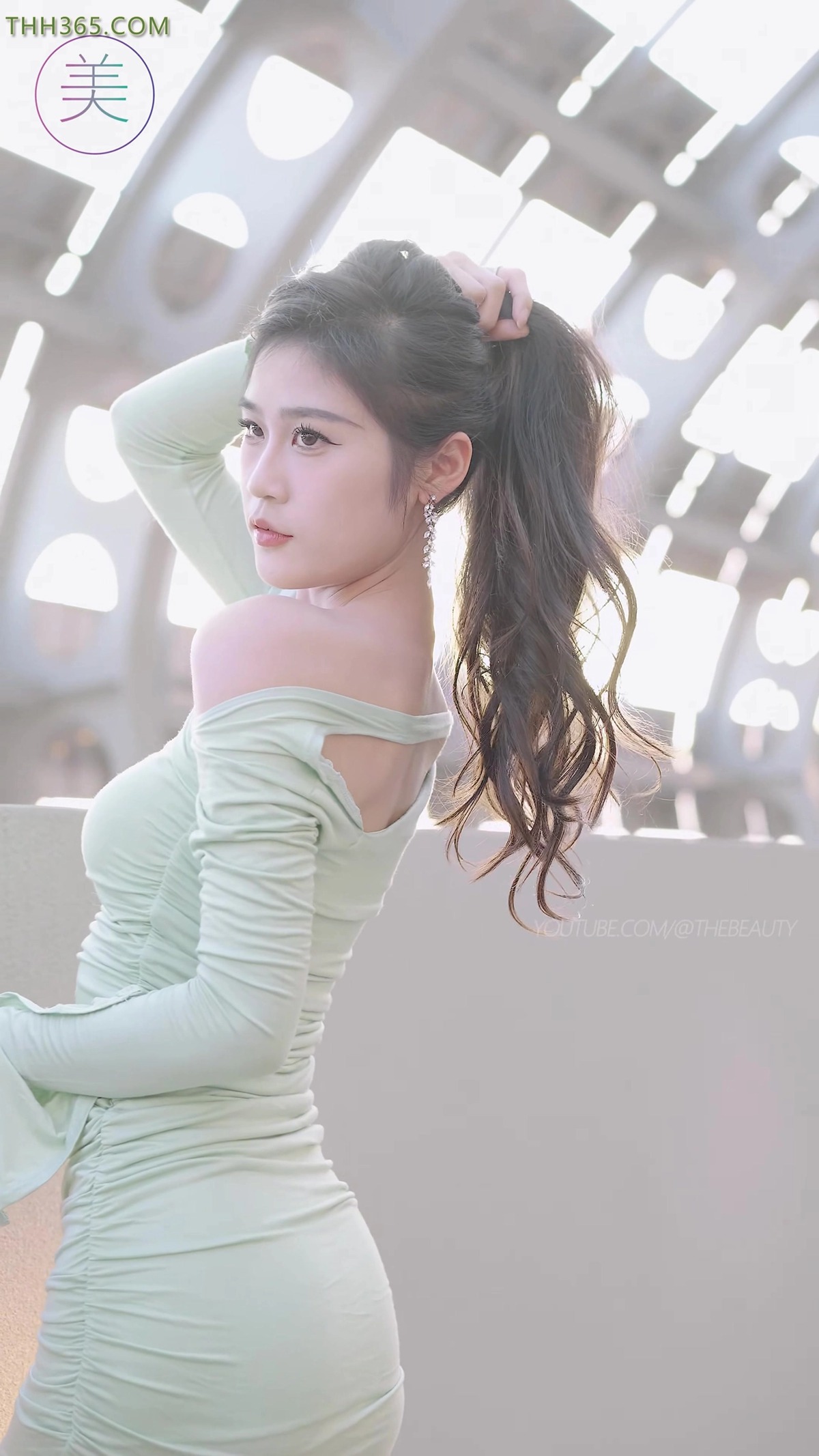 图片[5]-精选NO.0342 2022 广州车展 Racing Model 车模随拍23[20P]-草丛看图