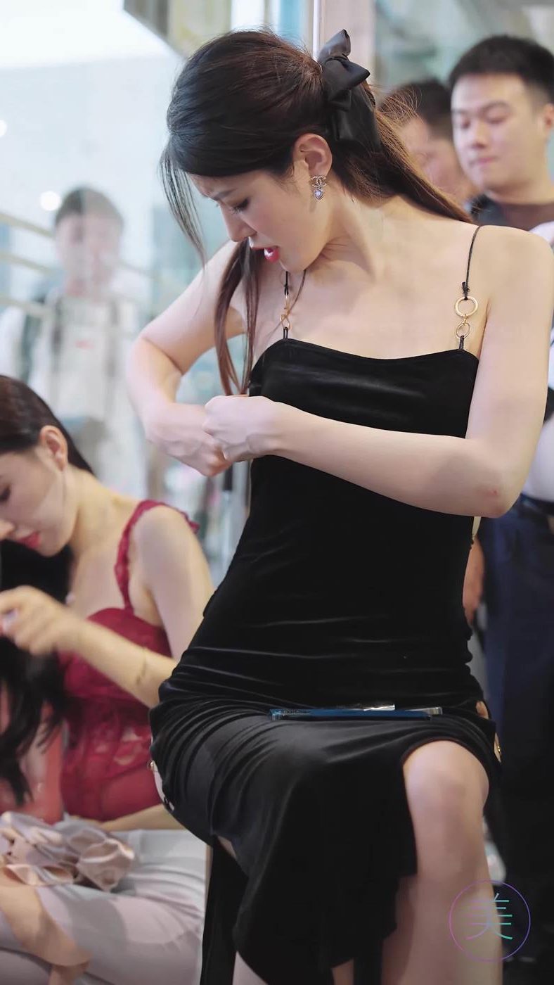 图片[1]-精选NO.0800 2023 东莞AIT改装车展 Auto Salon Racing Model 77[20P]-草丛看图