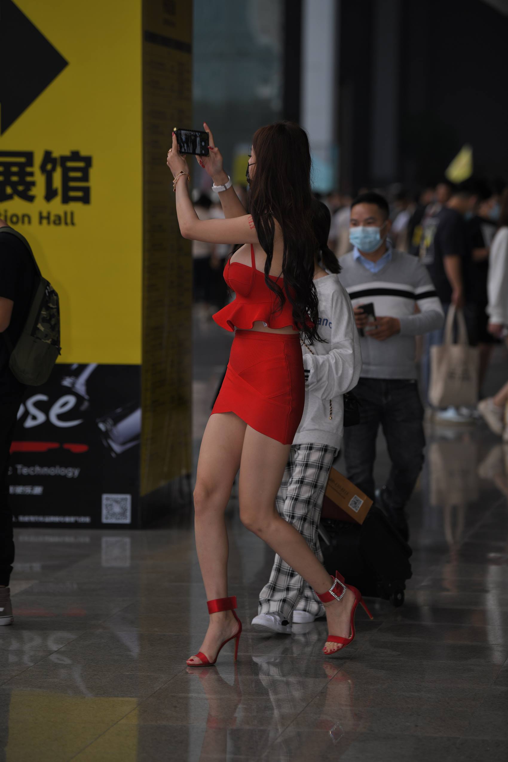 图片[2]-精选精选街拍作品 NO.1945 包臀裙高跟美女[44P]-草丛看图