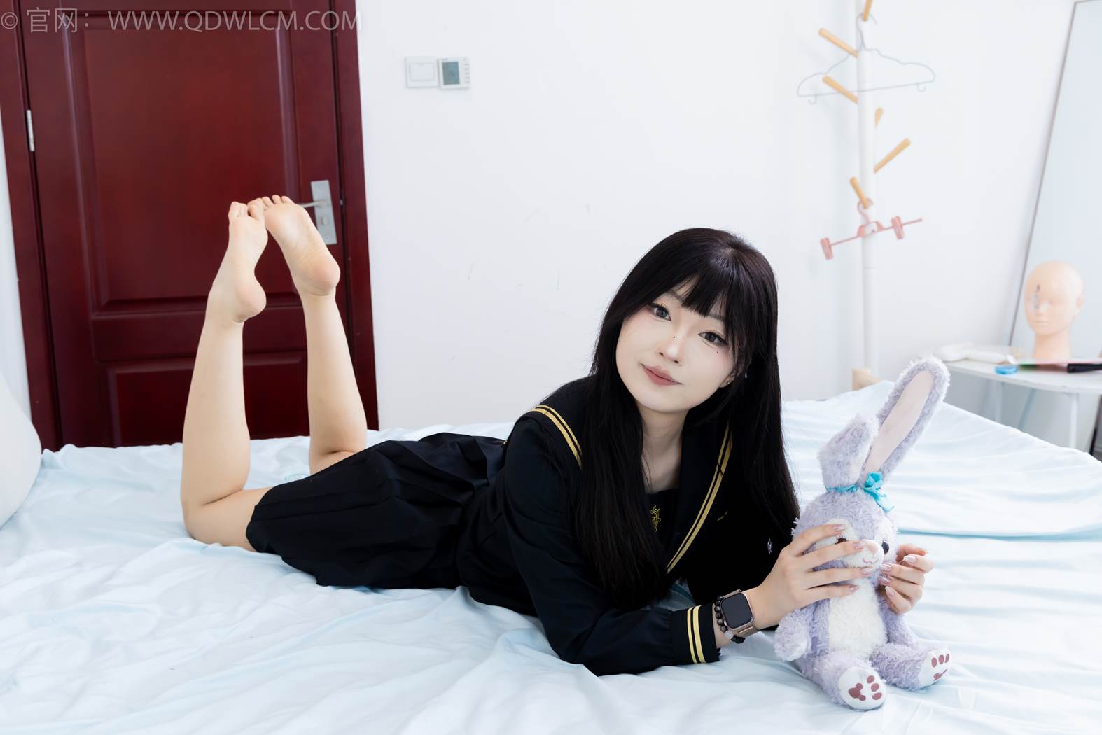 图片[8]-精选勿恋传媒 NO.2423 嘟嘟-JK至服、板鞋、白色蕾SI船袜、裸足[126P]-草丛看图