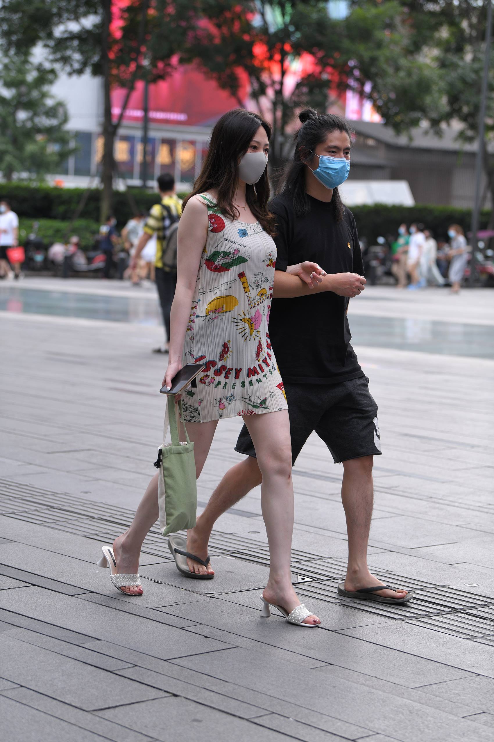 图片[2]-精选街拍作品 NO.1897 凉拖花短裙[52P]-草丛看图