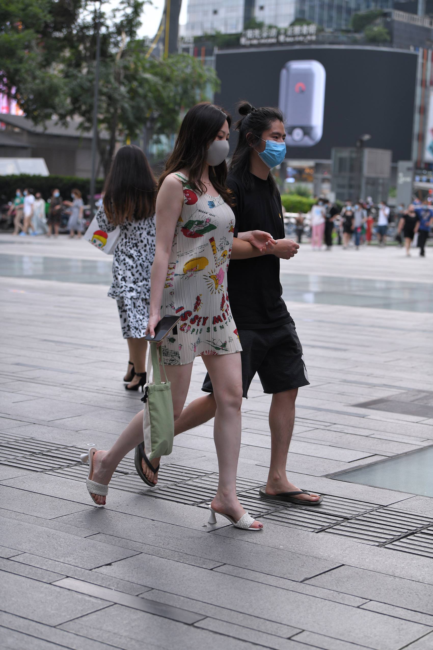 图片[5]-精选街拍作品 NO.1897 凉拖花短裙[52P]-草丛看图