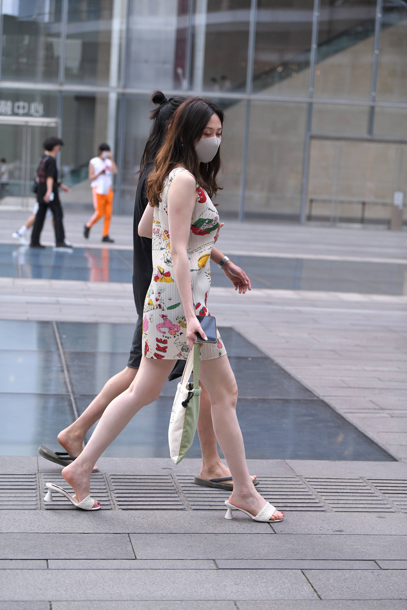 图片[7]-精选街拍作品 NO.1897 凉拖花短裙[52P]-草丛看图