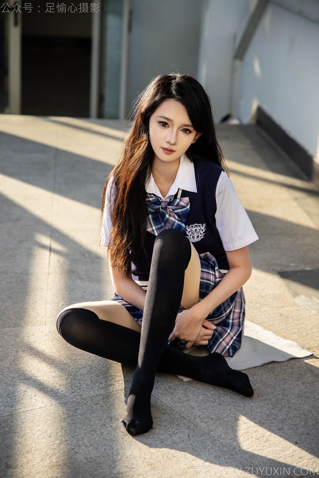 图片[4]-精选足愉心 NO.019 果酱（搭配：JK至服、小皮鞋、黑色丝袜、肉色打底裤）[73P]-草丛看图